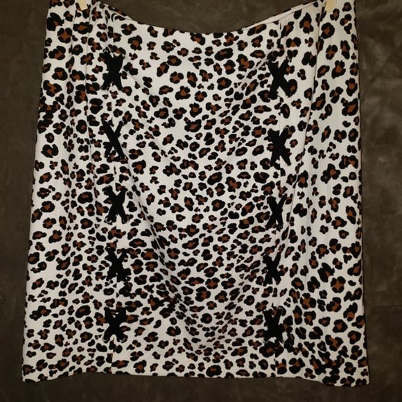 BOLD Animal Print Skirt Size 2XL - Picture 1 of 4